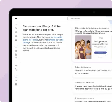 Interface utilisateur de Klaviyo affichant des recommandations marketing, avec un formulaire d'inscription pop-up à droite.